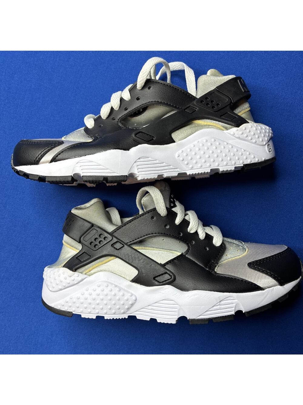 Nike Air Huarache Run Ultra Shoes Boys Size 4Y Black Silver Running 654275-044